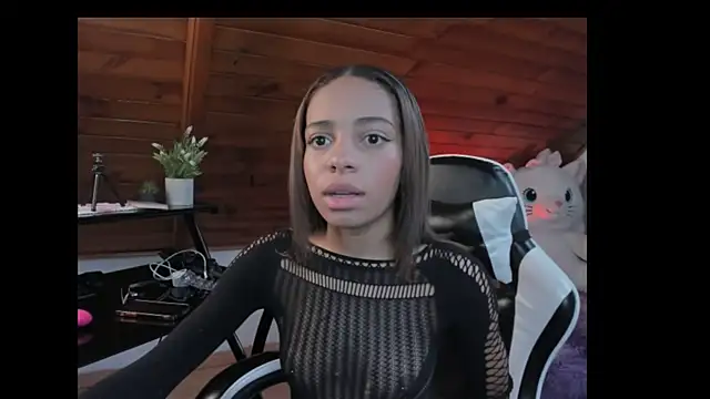 Snapshot of yumi_hanna chatting on December 1, 2025, 9:15 pm yumi hanna online show from December 1, 2025, 9:15 pm