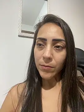 lucioliveira online show from March 17, 2026, 12:46 am