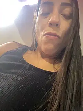 Snapshot of lucioliveira chatting on November 2, 2025, 3:17 pm lucioliveira online show from November 2, 2025, 3:17 pm