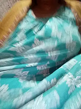 riyanag2 online show from January 5, 2026, 6:11 pm