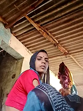 Joshi Love143 online show from September 12, 2025, 4:12 am