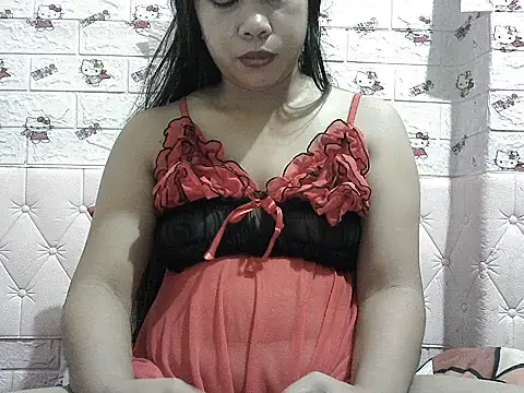 Snapshot of Pilipinalyn23 chatting on August 1, 2026, 4:10 am Pilipinalyn23 online show from August 1, 2026, 4:10 am