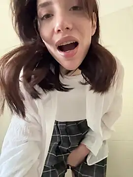 BallerinaCappuccino  online show from February 15, 2026, 7:51 am