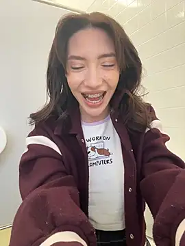 BallerinaCappuccino  online show from February 11, 2026, 9:20 am