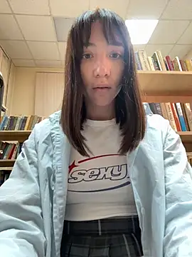 Snapshot of BallerinaCappuccino_ chatting on December 16, 2025, 7:56 am BallerinaCappuccino online show from December 16, 2025, 7:56 am