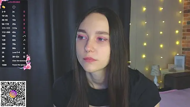 SoftieDream online show from November 29, 2025, 6:24 am