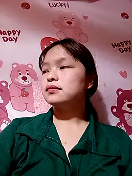 XoiXoi232 online show from November 5, 2025, 5:32 am