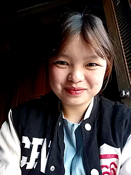 XoiXoi232 online show from November 28, 2025, 12:44 am