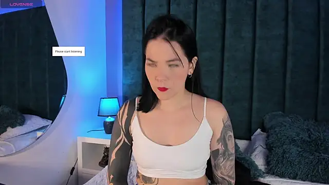 Snapshot of kate_cass chatting on December 15, 2025, 3:34 am kate cass online show from December 15, 2025, 3:34 am