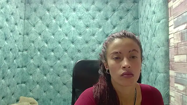 Kataleya Luck online show from November 5, 2025, 4:04 am