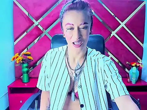 Kataleya Luck online show from November 13, 2025, 3:43 am