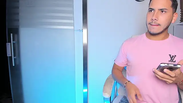 Axel grey  online show from September 13, 2025, 11:54 am