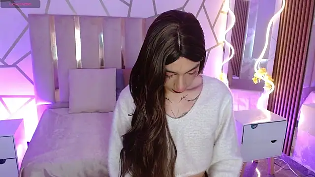 Snapshot of CYRUS_TAY chatting on March 4, 2026, 12:57 pm CYRUS TAY online show from March 4, 2026, 12:57 pm