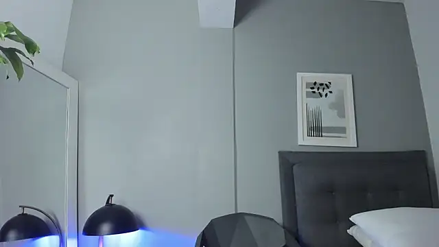 Snapshot of Tylerffoxx chatting on January 8, 2026, 9:21 pm Tylerffoxx online show from January 8, 2026, 9:21 pm