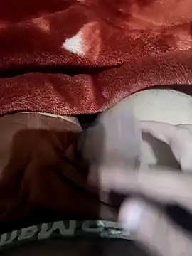 Snapshot of xerxusi chatting on October 29, 2025, 6:29 pm xerxusi online show from October 29, 2025, 6:29 pm