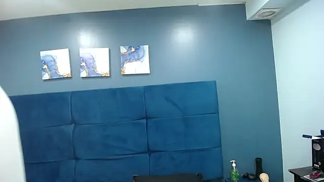 Jheampiiero online show from October 22, 2025, 12:37 pm