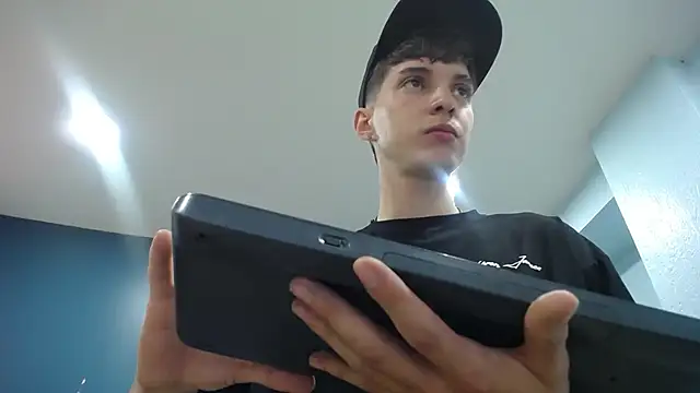 Jheampiiero online show from November 27, 2025, 12:38 pm