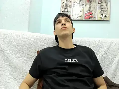 Snapshot of Jheampiiero chatting on February 21, 2026, 8:00 pm Jheampiiero online show from February 21, 2026, 8:00 pm