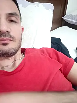 OGUZOZAN online show from October 15, 2025, 9:45 pm