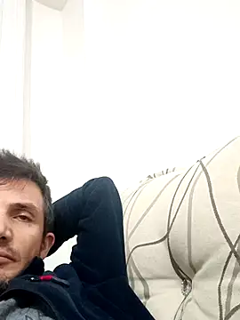 OGUZOZAN online show from September 19, 2025, 7:40 pm