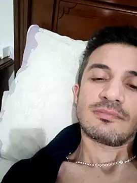 OGUZOZAN online show from October 31, 2025, 11:22 pm