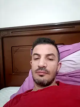 OGUZOZAN online show from October 18, 2025, 2:13 am