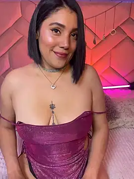 Snapshot of caroline__muller chatting on June 11, 2026, 12:02 pm caroline muller online show from June 11, 2026, 12:02 pm