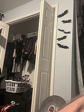 Snapshot of Paige_Turner chatting on December 18, 2025, 1:22 am Paige Turner online show from December 18, 2025, 1:22 am