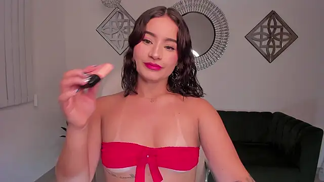 Snapshot of Saskia_litt chatting on November 14, 2025, 2:37 am Saskia litt online show from November 14, 2025, 2:37 am