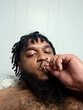 Snapshot of Longthickdick33 chatting on October 18, 2025, 8:22 pm Longthickdick33 online show from October 18, 2025, 8:22 pm