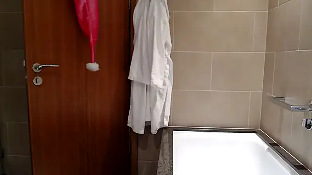 Snapshot of xxxmegamixxx chatting on December 20, 2025, 4:10 pm xxxmegamixxx online show from December 20, 2025, 4:10 pm