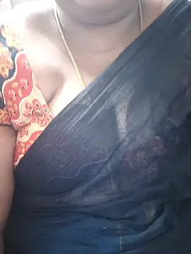 Snapshot of TAMIL_ELAKKIYA chatting on February 2, 2026, 5:34 pm TAMIL ELAKKIYA online show from February 2, 2026, 5:34 pm