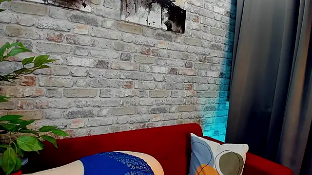 Snapshot of Daria_J chatting on September 27, 2025, 4:07 am Daria J online show from September 27, 2025, 4:07 am