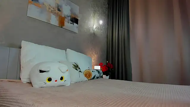 Snapshot of Daria_J chatting on November 25, 2025, 4:02 am Daria J online show from November 25, 2025, 4:02 am