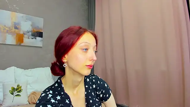 Snapshot of Daria_J chatting on November 14, 2025, 4:05 am Daria J online show from November 14, 2025, 4:05 am