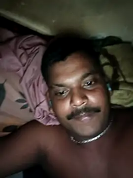 hotboy43339 online show from June 8, 2026, 4:40 pm