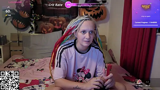 lisa yummi online show from October 29, 2025, 10:42 pm