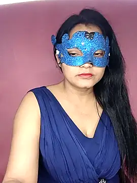 Snapshot of MEERAcle chatting on October 26, 2025, 4:24 am MEERAcle online show from October 26, 2025, 4:24 am