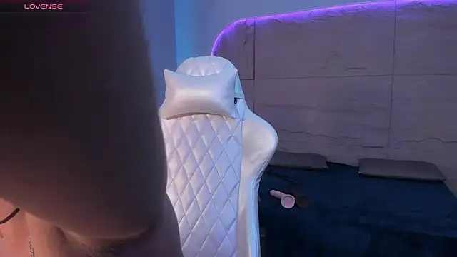 ZahaRose online show from September 29, 2025, 11:21 pm