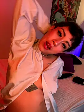 ZahaRose online show from October 11, 2025, 4:35 am