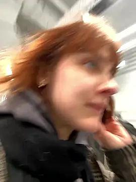 Snapshot of Only_April chatting on November 14, 2025, 11:36 am Only April online show from November 14, 2025, 11:36 am