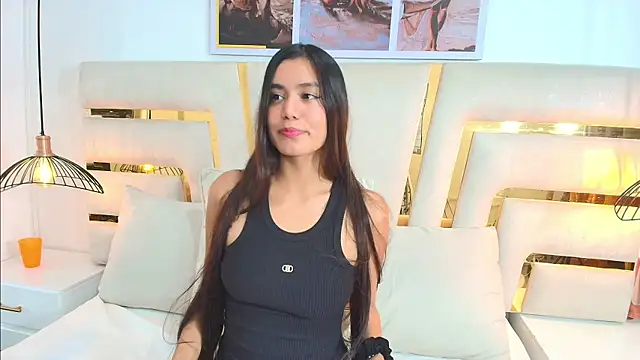 Baby-Rouse  online show from November 10, 2025, 8:47 pm