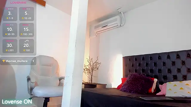 miiarod online show from December 5, 2025, 7:23 pm