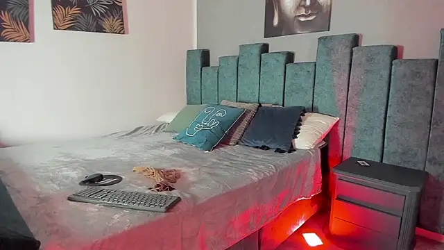 Scaar Percy online show from November 4, 2025, 7:39 pm