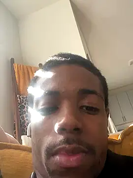 huhgtr online show from November 5, 2025, 6:33 pm