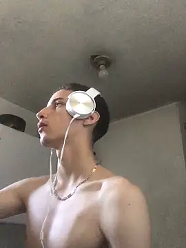 Snapshot of Lobito_00 chatting on October 2, 2025, 7:50 pm Lobito 00 online show from October 2, 2025, 7:50 pm