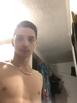 Snapshot of Lobito_00 chatting on September 14, 2025, 11:16 pm Lobito 00 online show from September 14, 2025, 11:16 pm