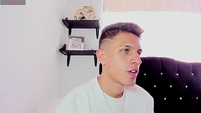 kevin ahss online show from April 14, 2026, 8:58 pm