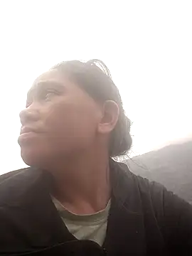 adchio online show from April 1, 2026, 4:47 am