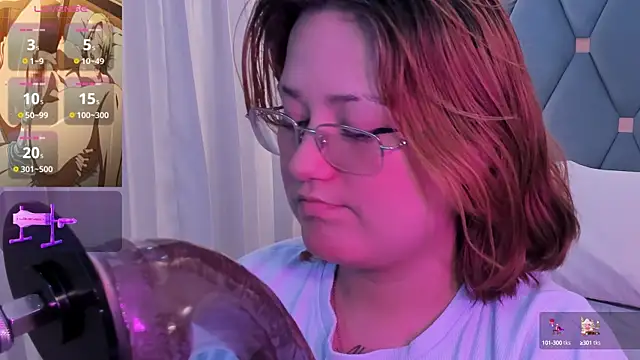 Snapshot of isa_grey_ chatting on September 24, 2025, 8:26 pm isa grey online show from September 24, 2025, 8:26 pm